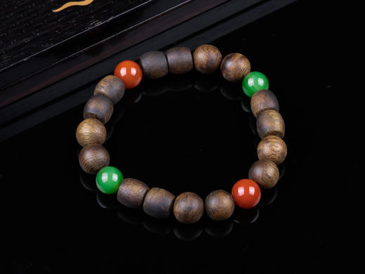 XY0351沉香+碧玉南红四季平安手串 商品图5