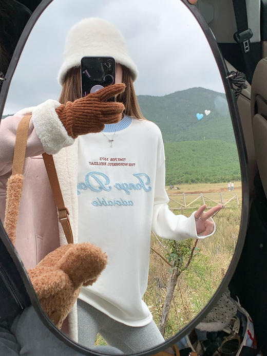 <曾小咸推荐>现货秒杀 ！微信超特价！2色字母绣花加绒T恤 日常139.99 立减60 秒杀79.99！！ 商品图11