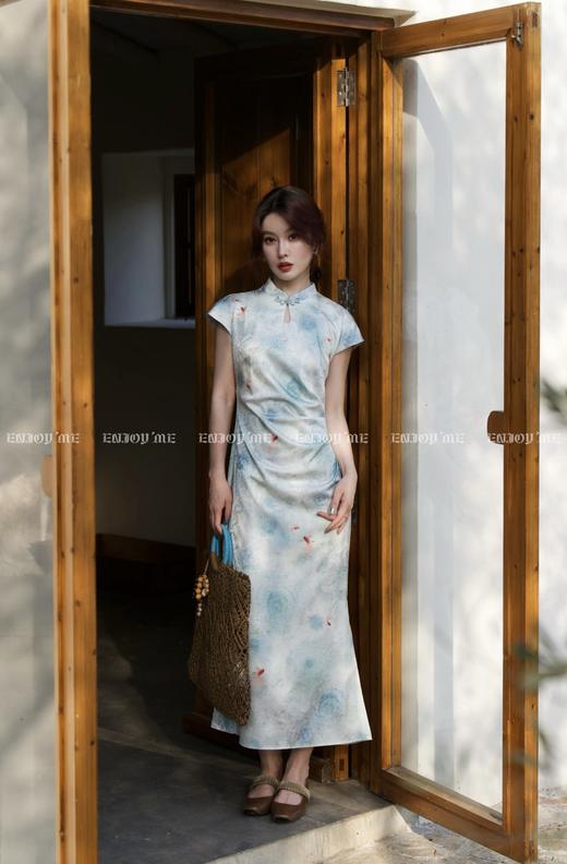 【门店同款】ENJOY夏季云敛-“鸾衿折桂”锦时遇鲤中式旗袍 162897076 商品图0