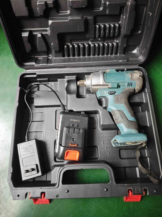 【货号04415】库存机全新无锡款泉友锂电扳手一电一充奇磨款锂电扳手电动扳手塑料盒包装 商品图4