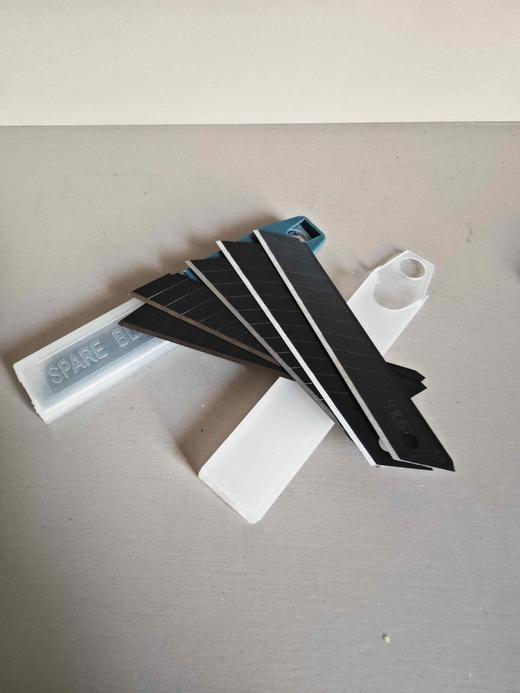 【货号03653】重型黑刃美工刀片SK5锰钢刀片5片装高碳钢刀片壁纸刀片 商品图0