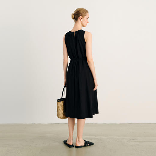 【商场同款】麦檬爽滑舒适冰丝无袖连衣裙5F4191942-2 商品图4