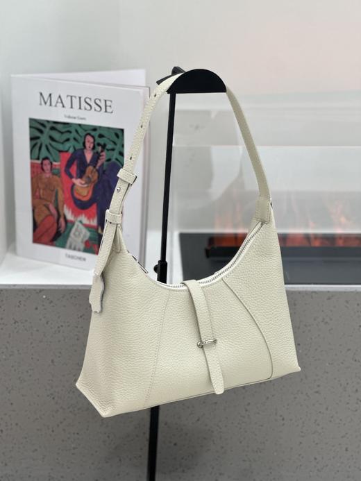 【预售3天】2025新款饺子包法式单肩包新月手提包枕头包NG-10876 商品图1