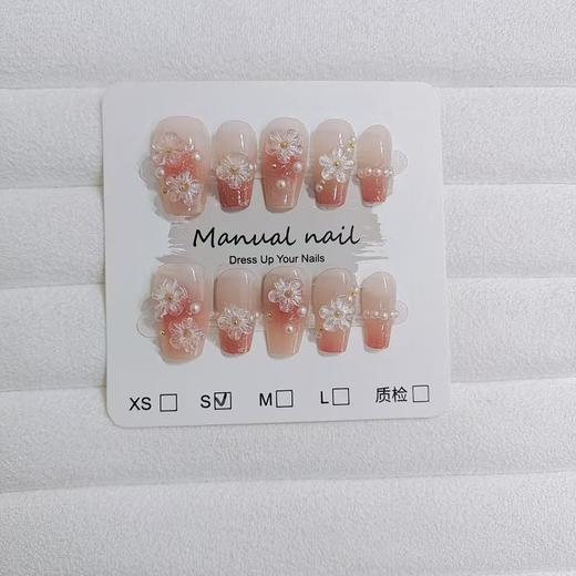 【立体花朵点缀】穿戴甲10片S078蜜语花遇短梯可爱花朵腮红清新显白立体时尚气质甲。ry 商品图3