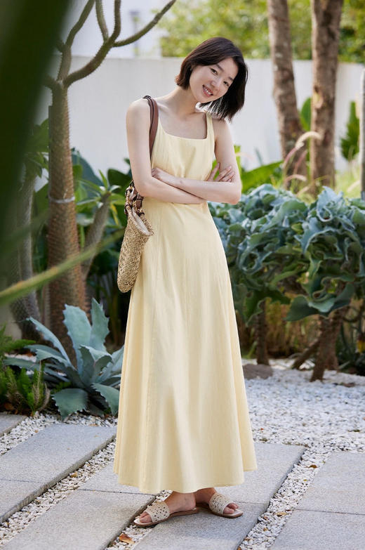 ✨【法式方领嫩黄色连衣裙】巨显白！我想好了七月份旅游就穿这件，实物巨显贵‼工人做的两眼冒金星💫货很牛！就是慢！后面返单不要催哦～ 商品图2