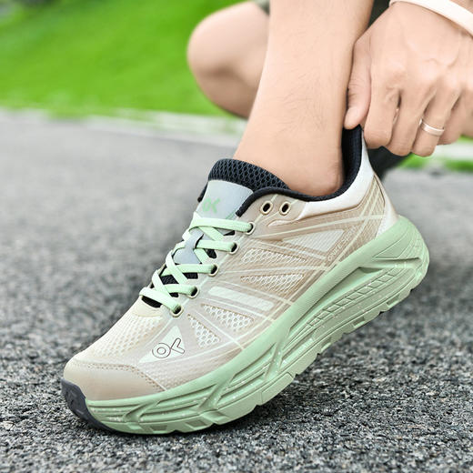 德国品牌ONKE欧克 男女同款科技跑鞋 轻便休闲 透气舒爽 春GM90/GM80 商品图1