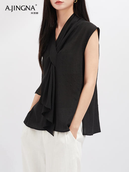 【灵动透气】阿菁娜醋酸不对称V领无袖个性结构上衣F30X202021 商品图2
