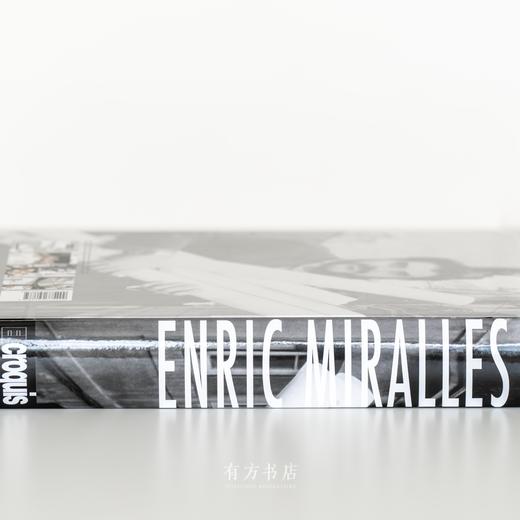 西班牙天才建筑师恩里克·米拉莱斯 Enric Miralles 生涯完整作品集 | EL Croquis特别纪念版 商品图2