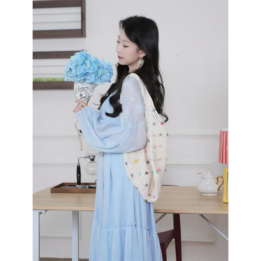 两三事梵高文艺鸢语潮汐2025夏季新款优雅透视拼布刺绣绑带连衣裙 商品图4