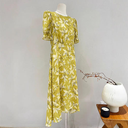 短袖真丝连衣裙女2025春夏新款收腰中长款碎花双绉100%桑蚕丝裙子 商品图1