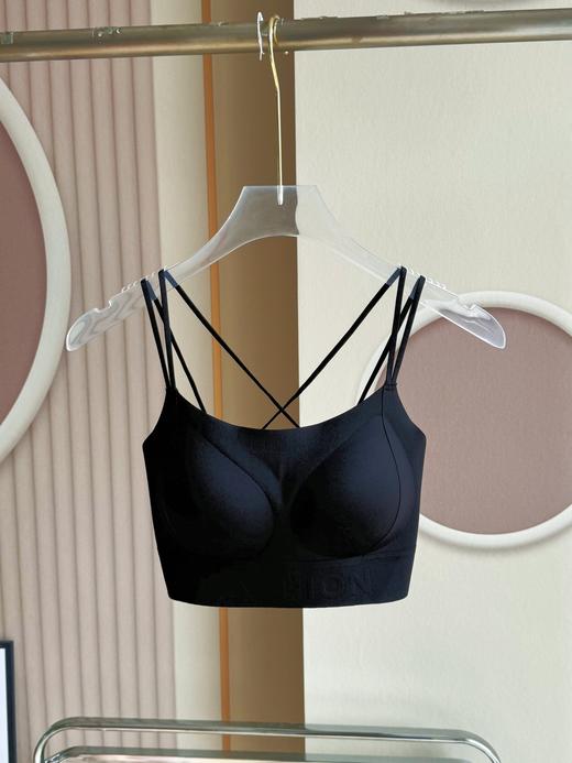 点此购买 华歌尔粉底液美背文胸 艾 319884 商品图2