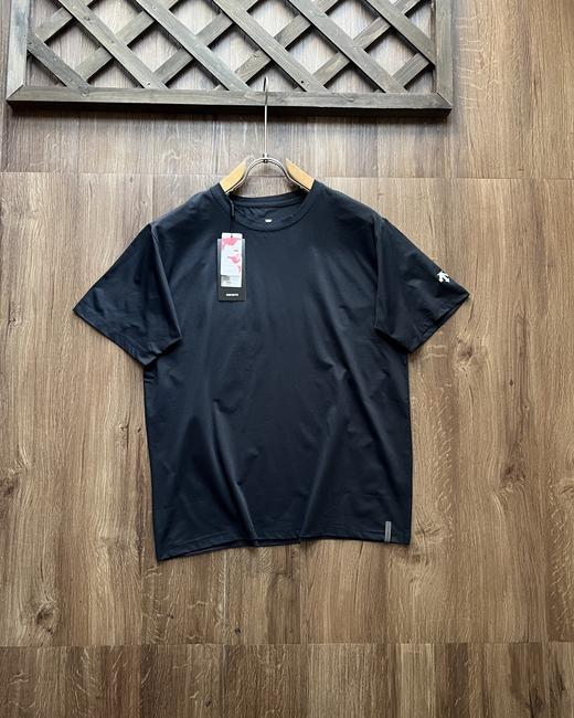 点此购买 迪桑特轻户外徒步男女款短袖针织衫T恤 xj 319858 商品图2