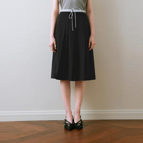 【商场同款】诗凡黎撞色腰绳半身裙2025夏新款百褶A字裙3G4240061