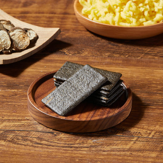 燕之坊黑松露八珍芝士薄脆饼干500g  黑芝麻休闲零食饼干独立包装伴手礼铁盒装 商品图5