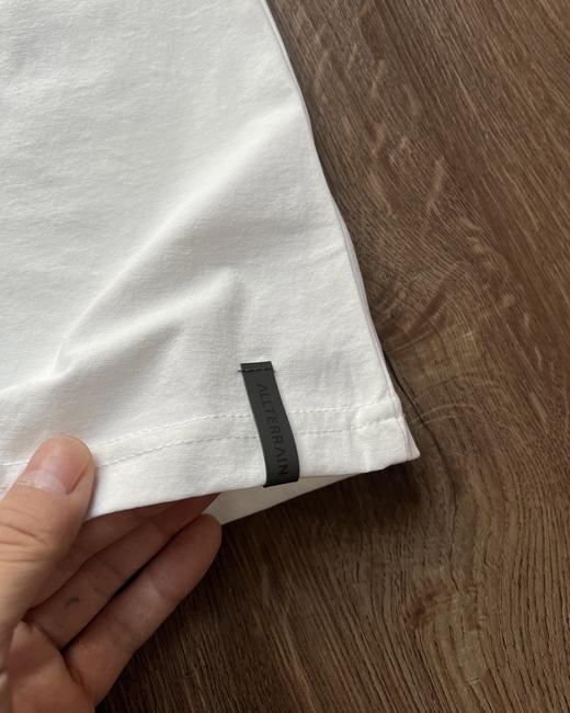 点此购买 迪桑特轻户外徒步男女款短袖针织衫T恤 xj 319858 商品图14