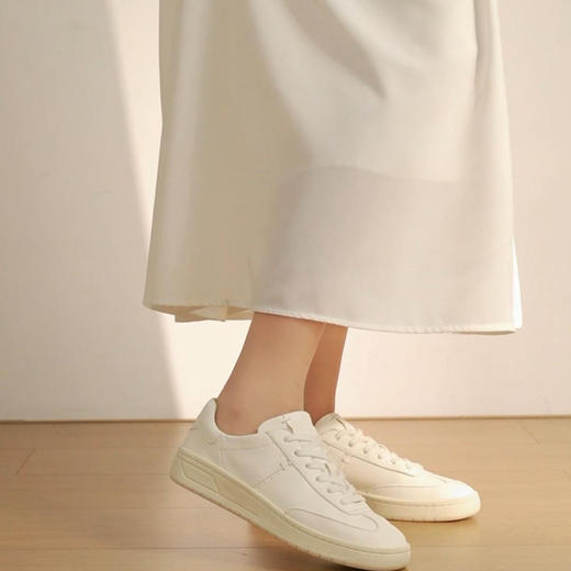 「K」洛诗琳14923云朵舒适小白鞋2025夏季新款小增高板鞋28118 商品图2