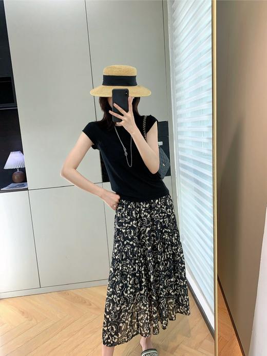 🔥「小飞袖的减法美学」意大利进口莱赛尔天丝  ▫5°微翘飞袖｜藏住手臂肉感 抬手都是纸片人线条 ❗ 商品图7