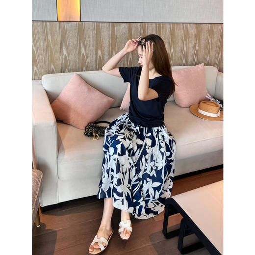 2505505   蓝白印花 半身裙 商品图2
