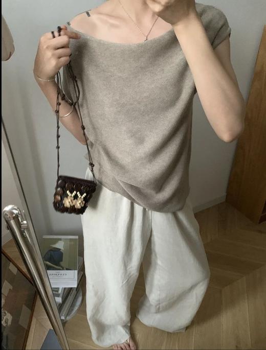 独家高货​🔥出口法国订单【法式老钱风上衣】3种穿法!插肩袖遮肉显瘦❗立体剪裁不对称！斜肩一字两穿针织小衫 · 麻本色 商品图8