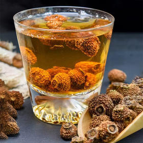 水果熊猫  有机刺梨干果 3包装*105g  高原精华·营养报表：精选云贵高原优质刺梨，维C含量是橙子的50倍！果肉厚实有嚼劲，酸酸甜甜唤醒味蕾！