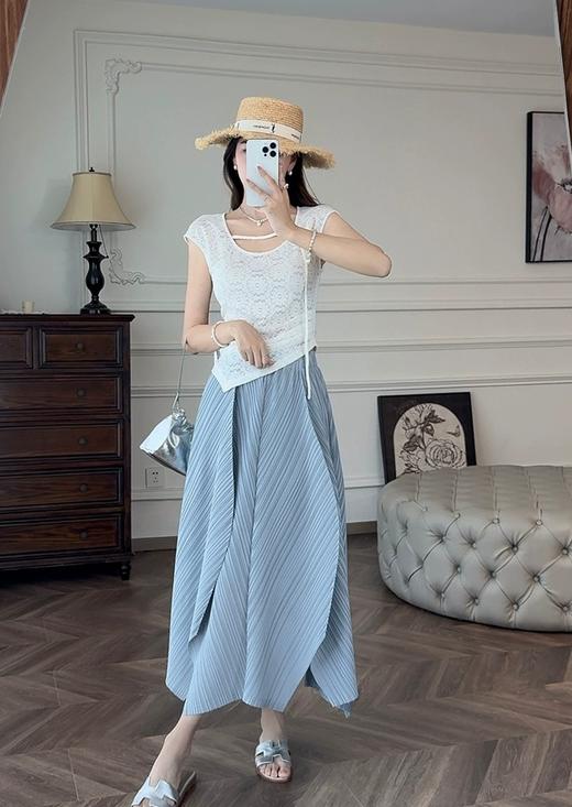 设计感显瘦优雅三宅压褶花瓣不规则半裙 商品图6