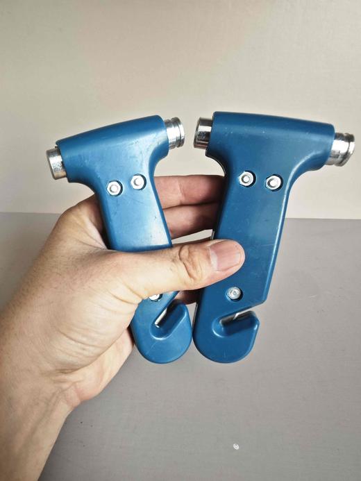 【03631】紧急破窗多用途逃生小锤逃生命锤车用车窗击碎器多功能救生工具 商品图2