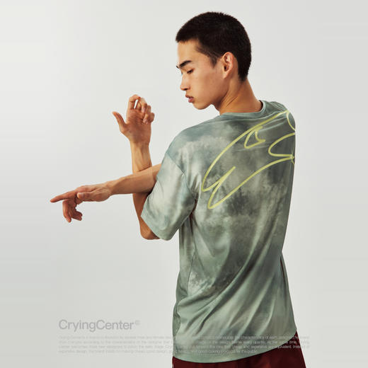 CryingCenter 速度感变形3Clogo灰绿扎染跑步吸湿速干运动短袖T恤 商品图0