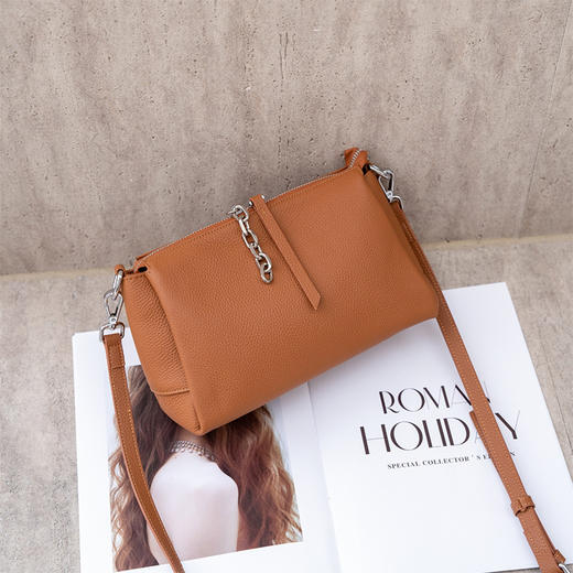 【预售3天】时尚百搭小方包2025新款小众高级感单肩包复古通勤斜挎包ZH5780 商品图5