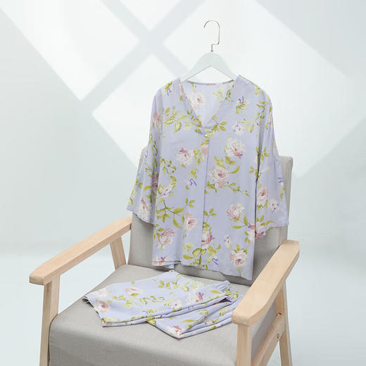 【3F】安莉芳女士家居服套装EL00703 花色FLW 商品图3