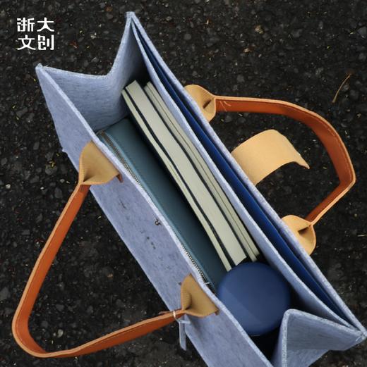 浙江大学标识系列毛毡托特包 商品图3