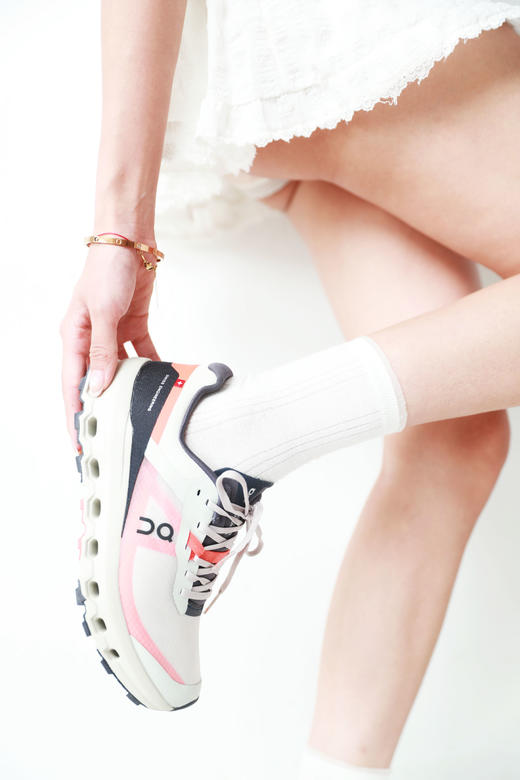 上脚太帅了也，智慧马拉松跑鞋。二代山系户外越野跑步鞋C052758 商品图8