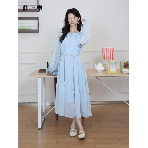 两三事梵高文艺鸢语潮汐2025夏季新款优雅透视拼布刺绣绑带连衣裙 商品图0