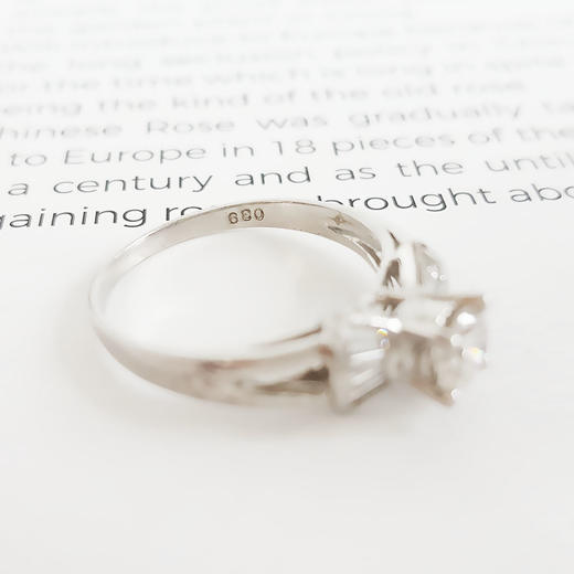 【天然正品】PT900铂金时尚设计款0.39克拉钻石戒指K-L-SI 12.5号（戒圈可改）女士现售价：2880！160525NJM07 商品图7