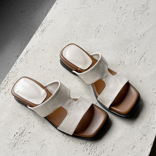 设计坡跟一字拖鞋女鞋！外穿2025夏季新款凉拖鞋度假拖鞋！ 商品图9