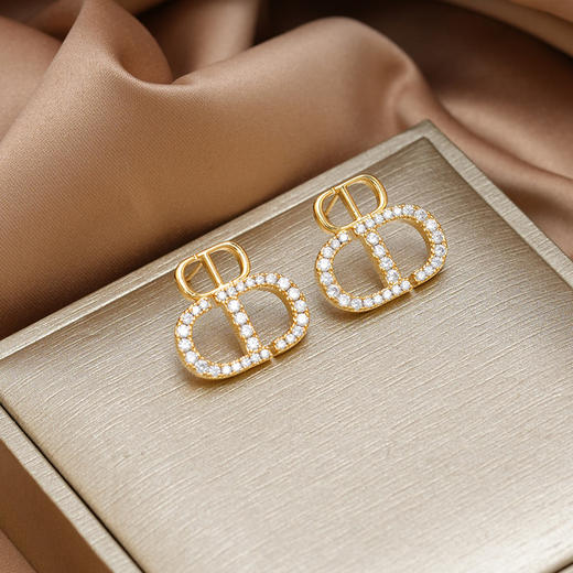 雀说网红小众设计感微镶锆石CD耳环女轻奢气质时尚洋气耳饰AL0645 商品图1