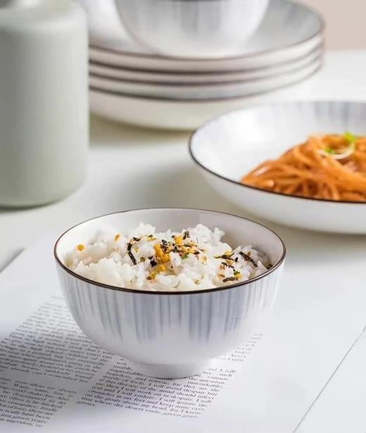 邂逅法式浪漫39.9到手10件套渐变灰现代时光高品质陶瓷餐具系列1350高温烧制质地坚硬厚实渐变银河灰色系瓷质细腻典雅大气基地直邮 商品图6