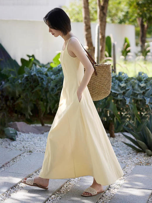 ✨【法式方领嫩黄色连衣裙】巨显白！我想好了七月份旅游就穿这件，实物巨显贵‼工人做的两眼冒金星💫货很牛！就是慢！后面返单不要催哦～ 商品图8