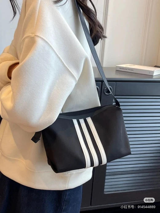 出口原单手拿斜挎多用包包 商品图2