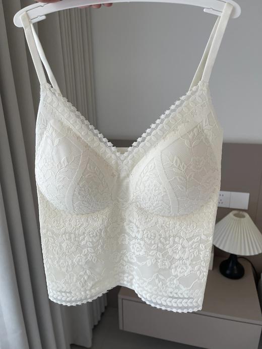 真的被惊艳到了！美哭😭【法式氛围感重工蕾丝吊带&背心】自带Bra 颜值在线！质感在线！ 不管是单穿！还是内搭穿！ 显得人立马有气质了！秒变财阀千金！ 商品图1
