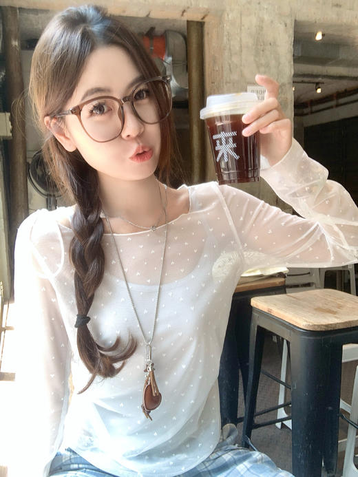 <曾小咸推荐>  韩系蓝色吊带背心白色长袖防晒衫2件套 商品图4