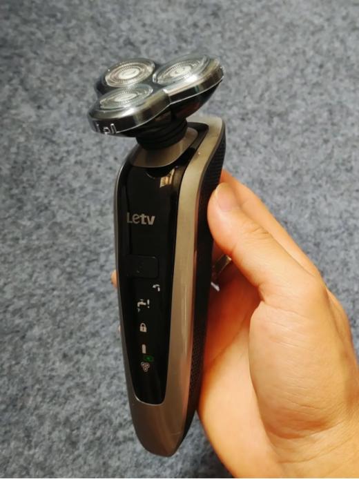 💗父亲节马上就要来了！！！别怪没有提醒你们哟🌟~必买这款【乐视防水电动剃须刀TX704】🌿 这是一年一次正大光明跟爸爸表示“爱意”💕的时候来啦！ 商品图2