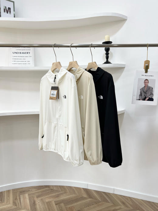 官网同步原单北家男女同款款防泼水速干防晒连帽皮肤衣 商品图9