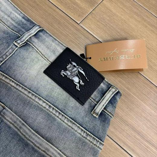 巴宝莉牛仔短裤 个性时尚，实穿百搭，无法抗拒！ 商品图4