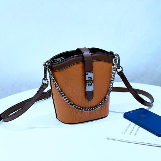 【预售3天】潮流撞色小包包2025新款链条百搭时尚斜挎单肩水桶包Z21P8819 商品图8