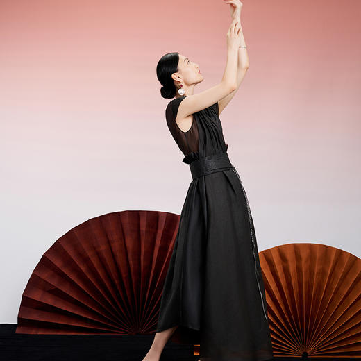 TANGY Collection天意商场款中国风复古V领连衣裙 商品图1