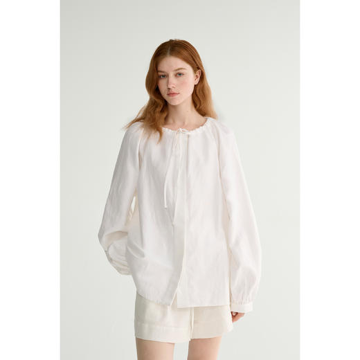 MAISON CECILE亚麻肌理感宽松廓形可调节抽绳圆领系带白衬衫 商品图0