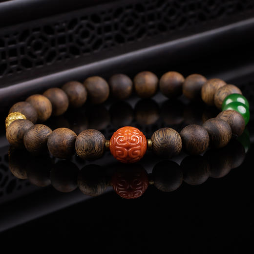 XY0371沉香+南红回纹珠碧玉手串 商品图8