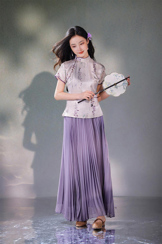 逸红颜明月优选|紫韵凝香「紫嫣」提花金绫缎上衣，金丝织线自带高级感，一花一世界 商品图13