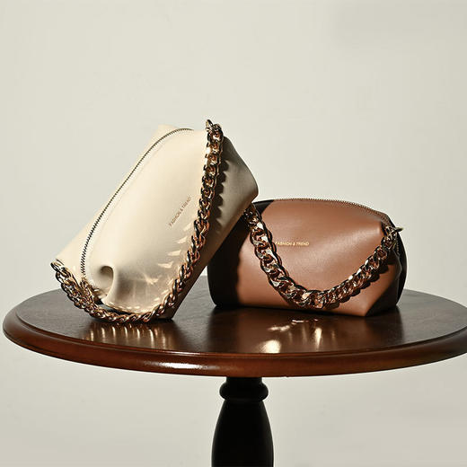 【预售3天】新款斜挎包高质感复古女士化妆品链条包时尚潮流单肩手机包包CKZC2240 商品图1