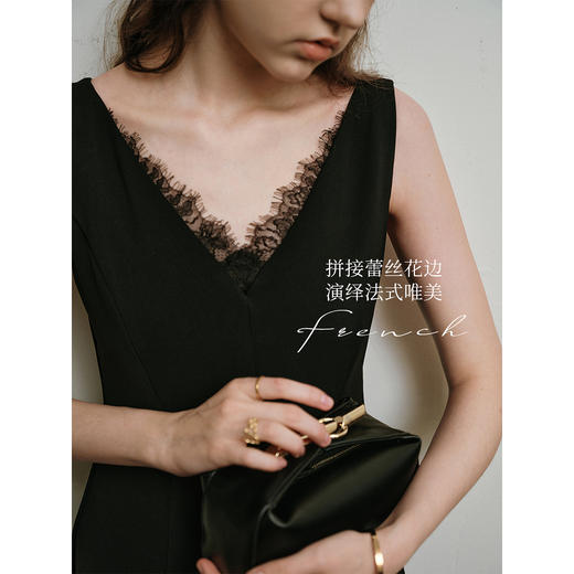 OLrain欧芮儿黑色赫本风蕾丝花边V领2025夏季新款收腰显瘦连衣裙 商品图1